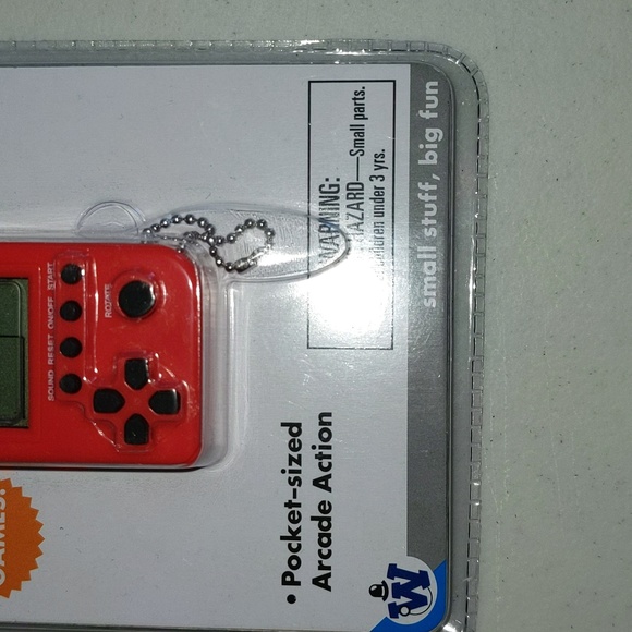 Westminster World Smallest Video Game New - Picture 3 of 6